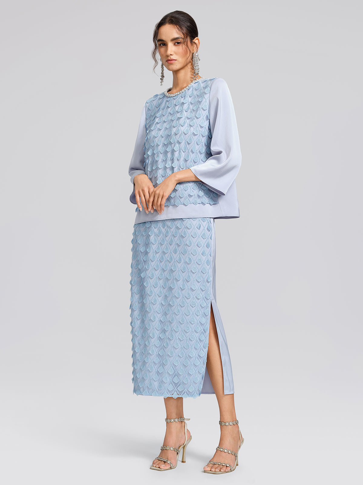 Mesh Ginkgo Embroidery Pearl Blouse