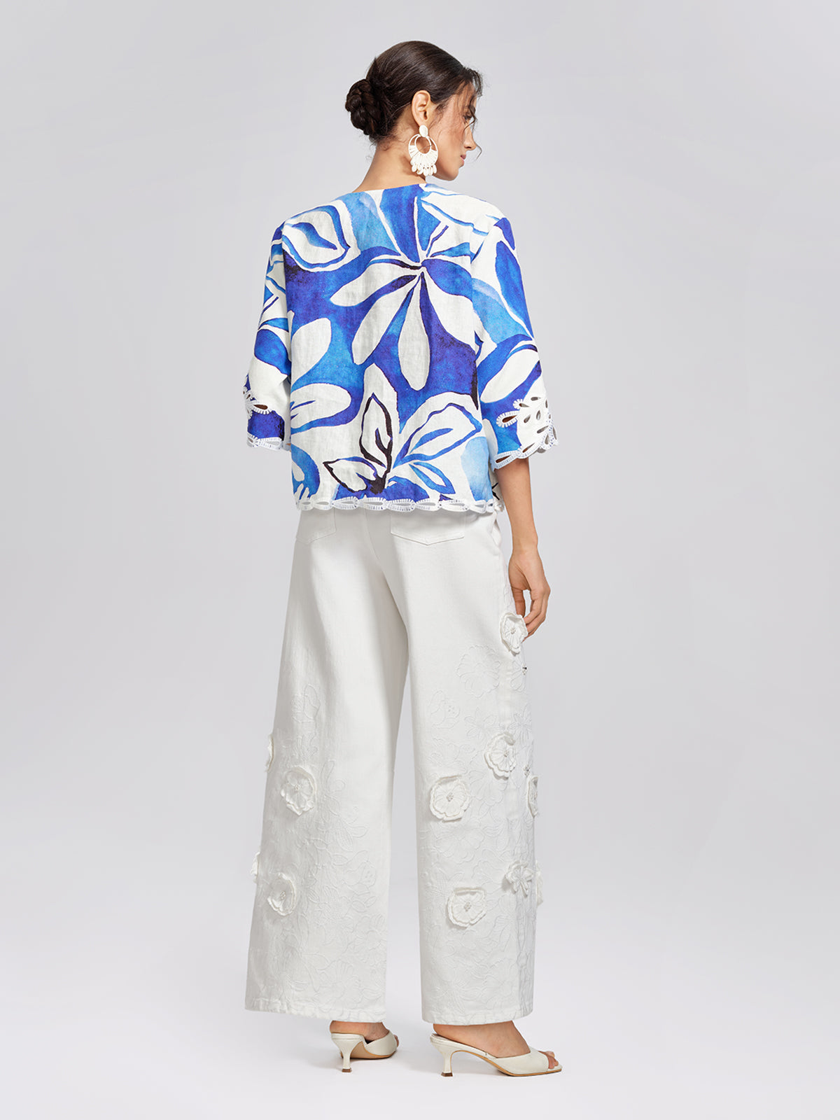 3D Floral Embroidered Beaded Wide-Leg Jeans