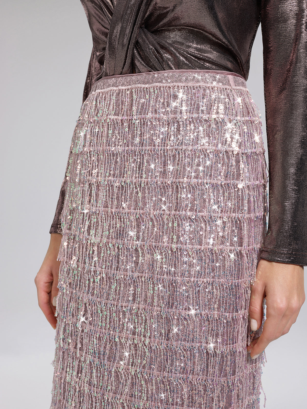 Back Slit Sequin Fringe Skirt
