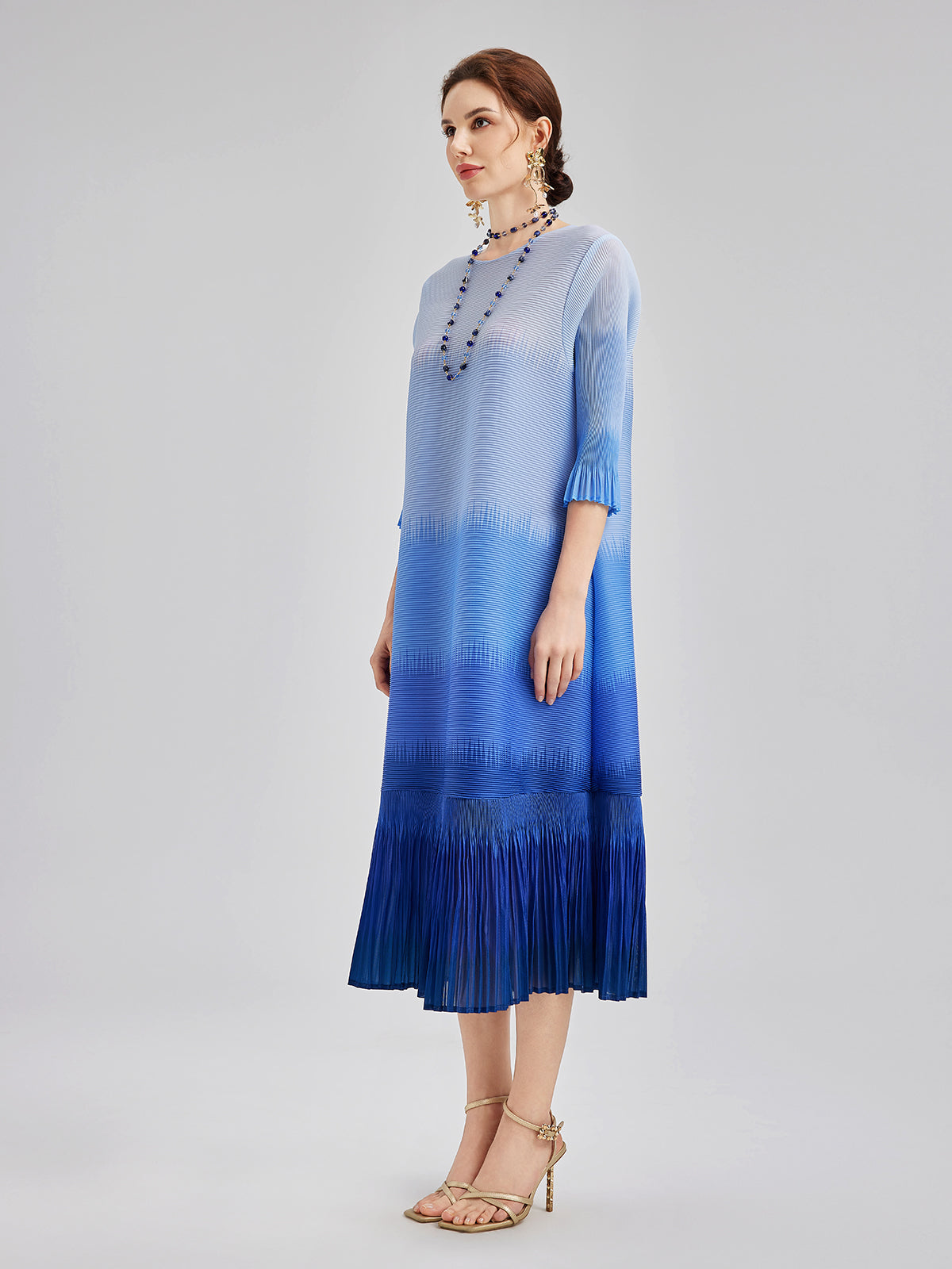 Elegant Ombre Pleated Panel Dress