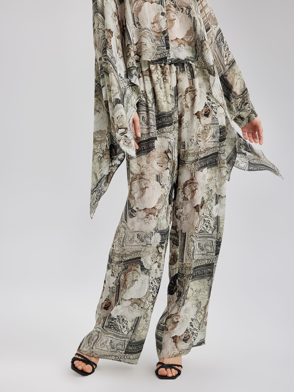 Baroque Print Cupro Resort Trousers