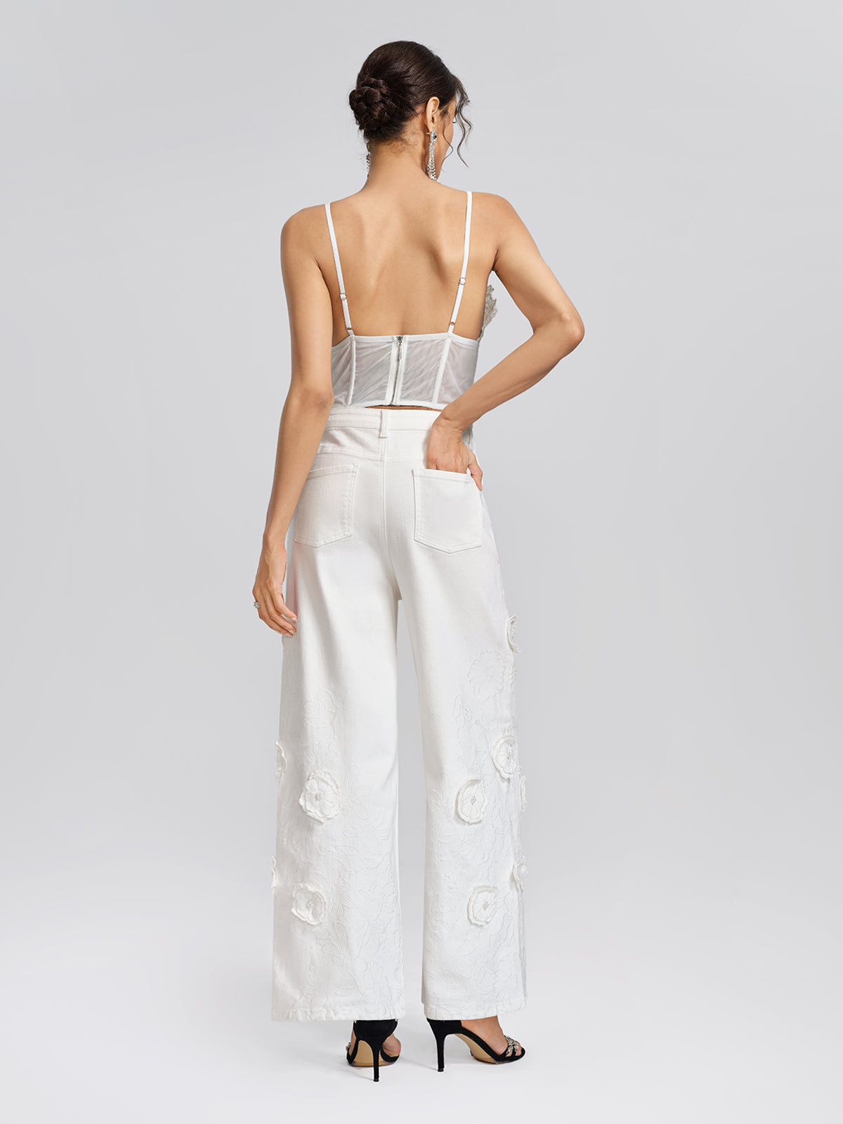 3D Floral Embroidered Beaded Wide-Leg Jeans