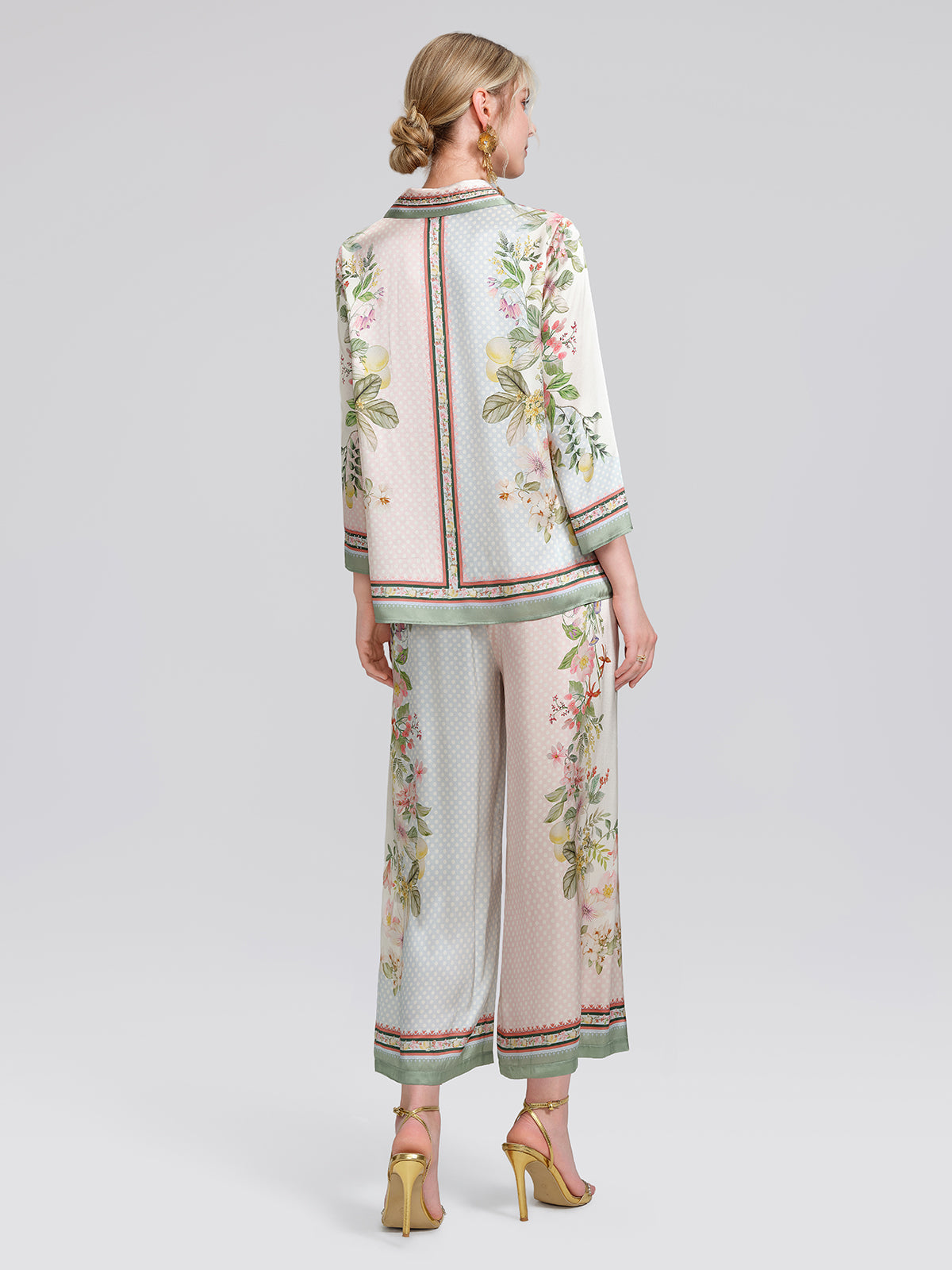 100% Silk Vintage Print Elastic Waist Cropped Wide-Leg Pants