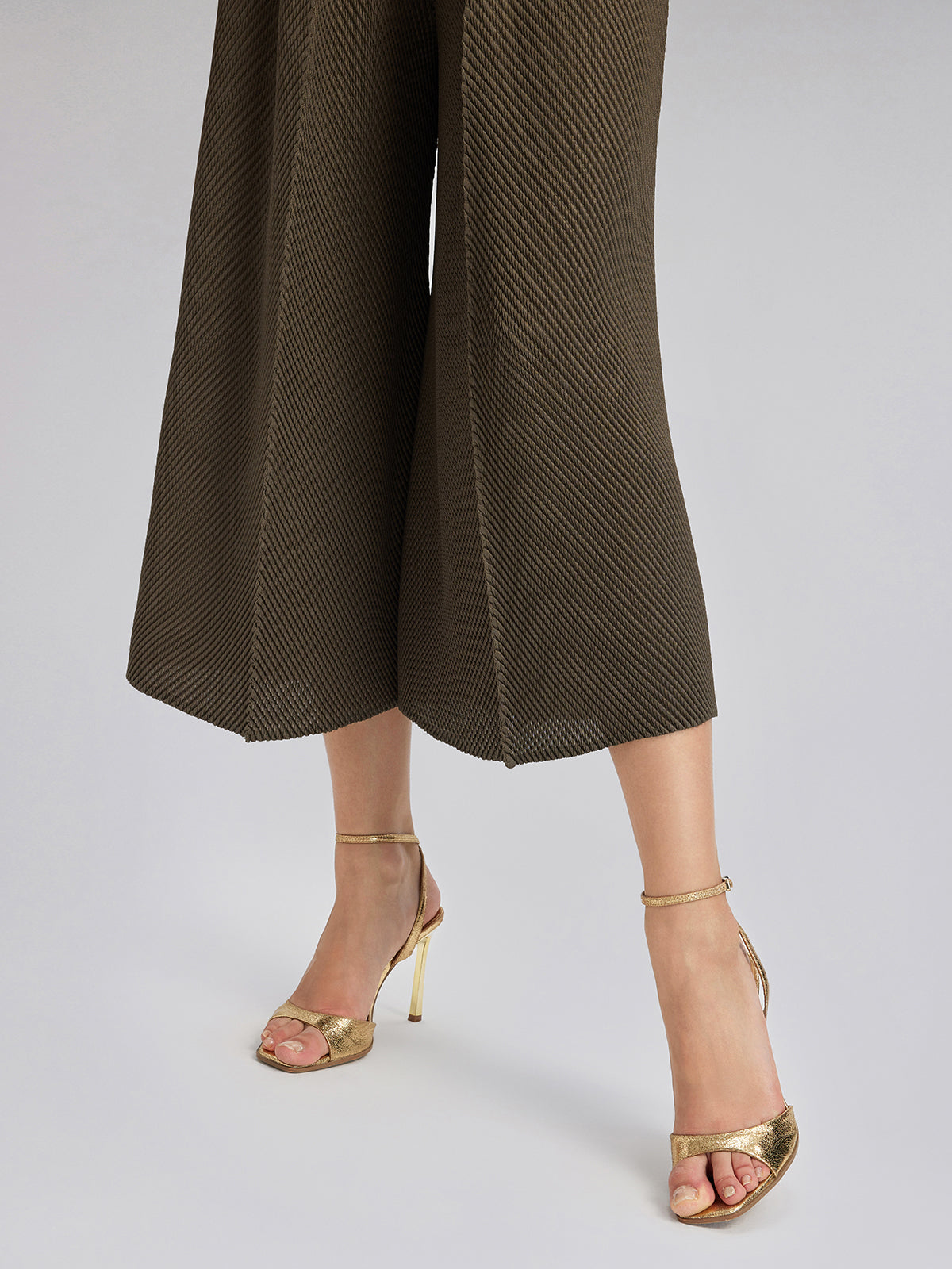 Final Sale | Pleated-Texture Elastic-Waist Wide-Leg Pants