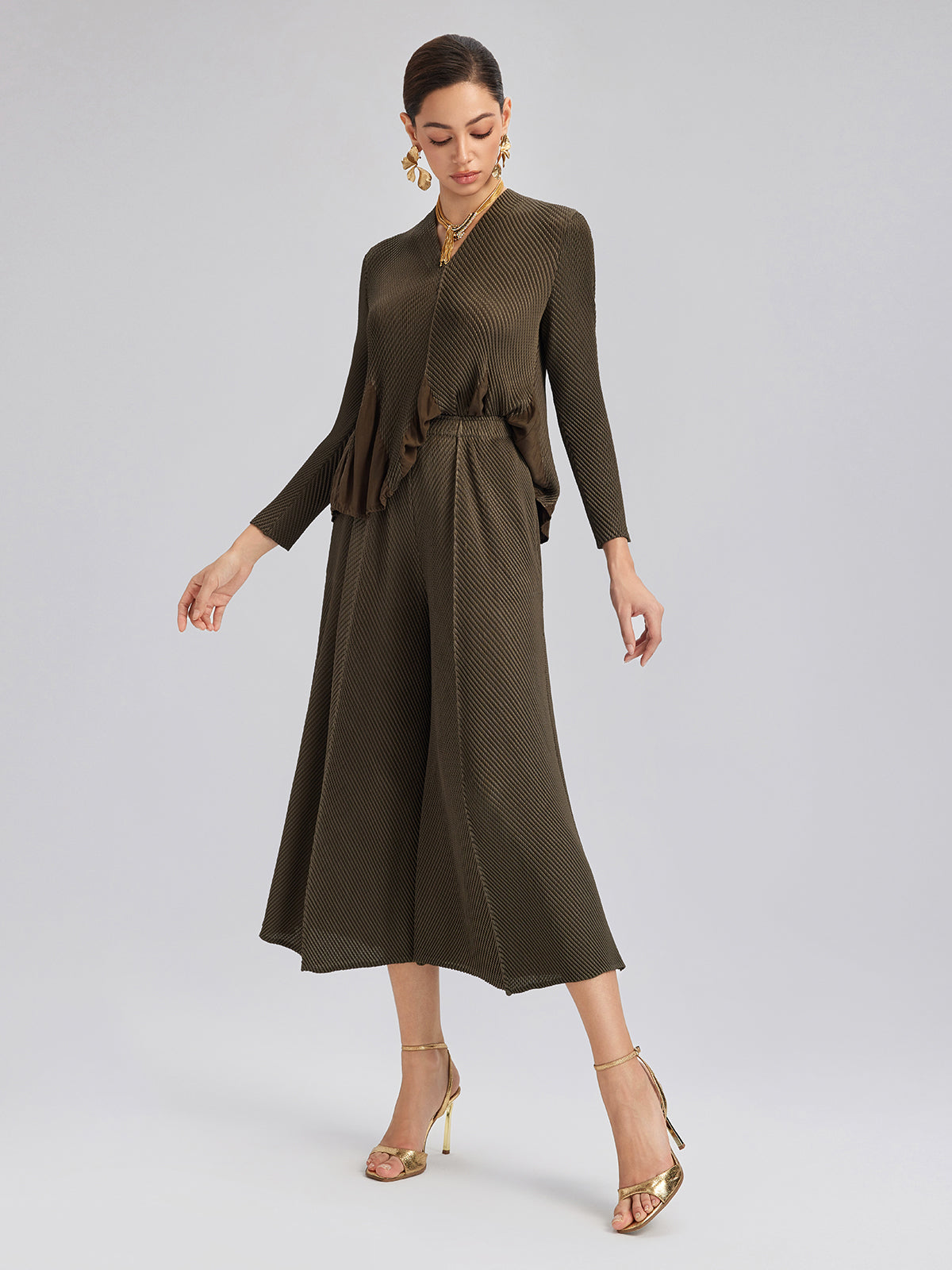 Pleated-Texture Elastic-Waist Wide-Leg Pants