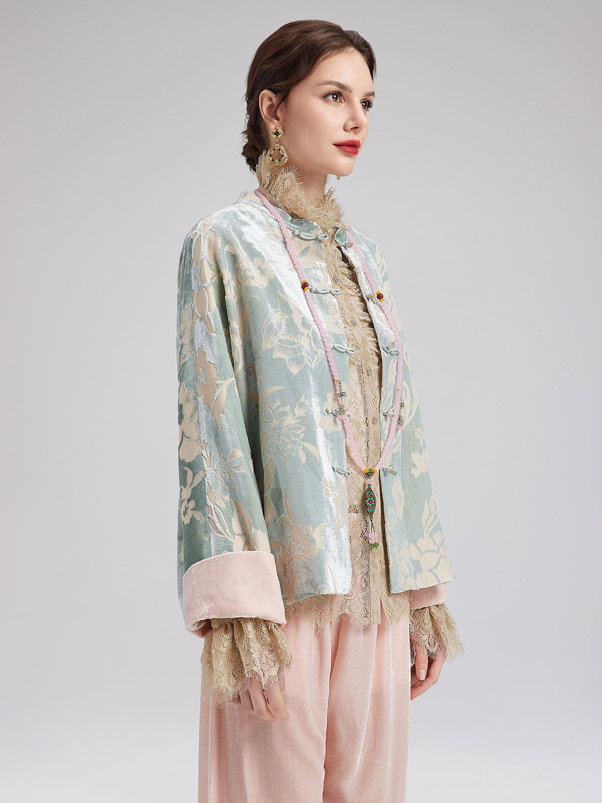 Neo Chinese Style Velvet Floral Jacket