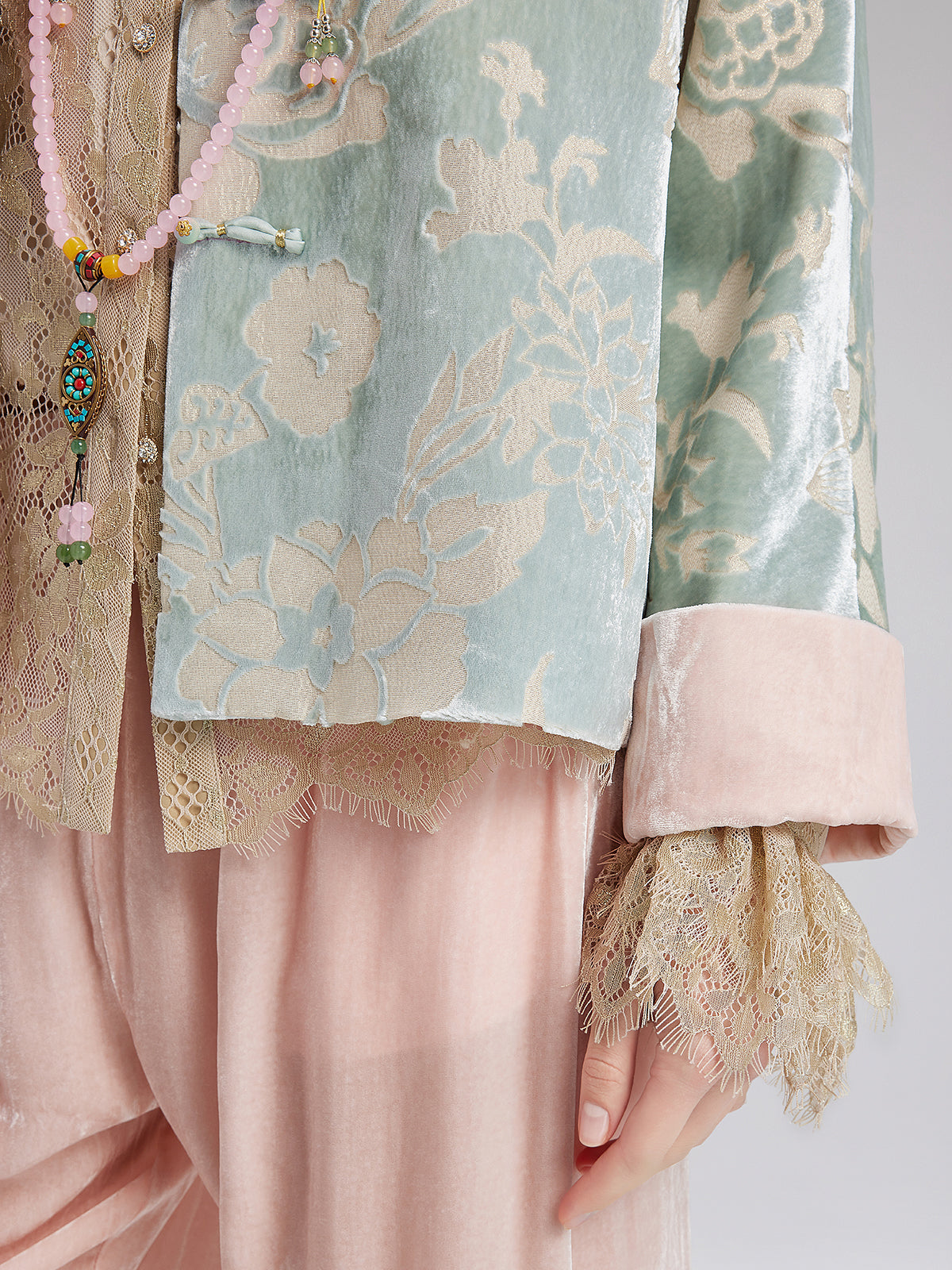 Neo Chinese Style Velvet Floral Jacket