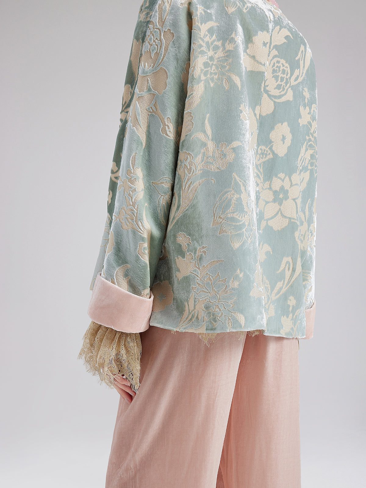 Neo Chinese Style Velvet Floral Jacket
