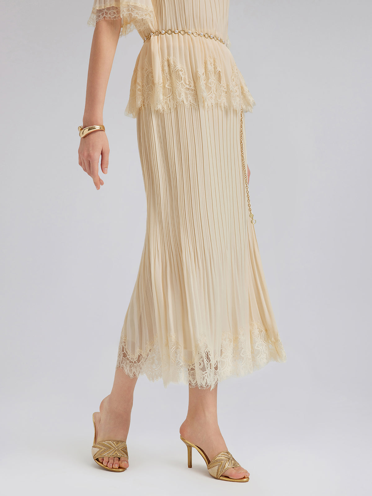 Pleated Lace Stretch Waist Set