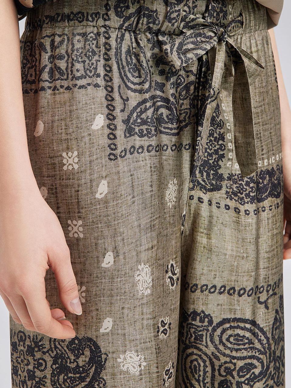 Bohemian Silk Paisley Print Pants