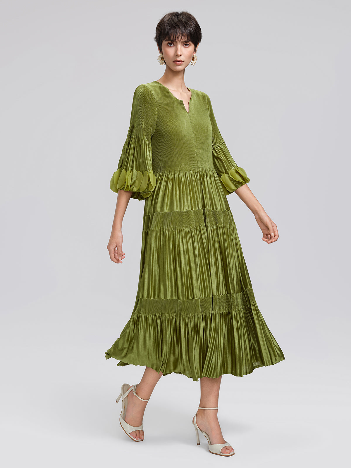 Pleated Cutwork Sleeve Tiered Dress(Waist Tie Included)