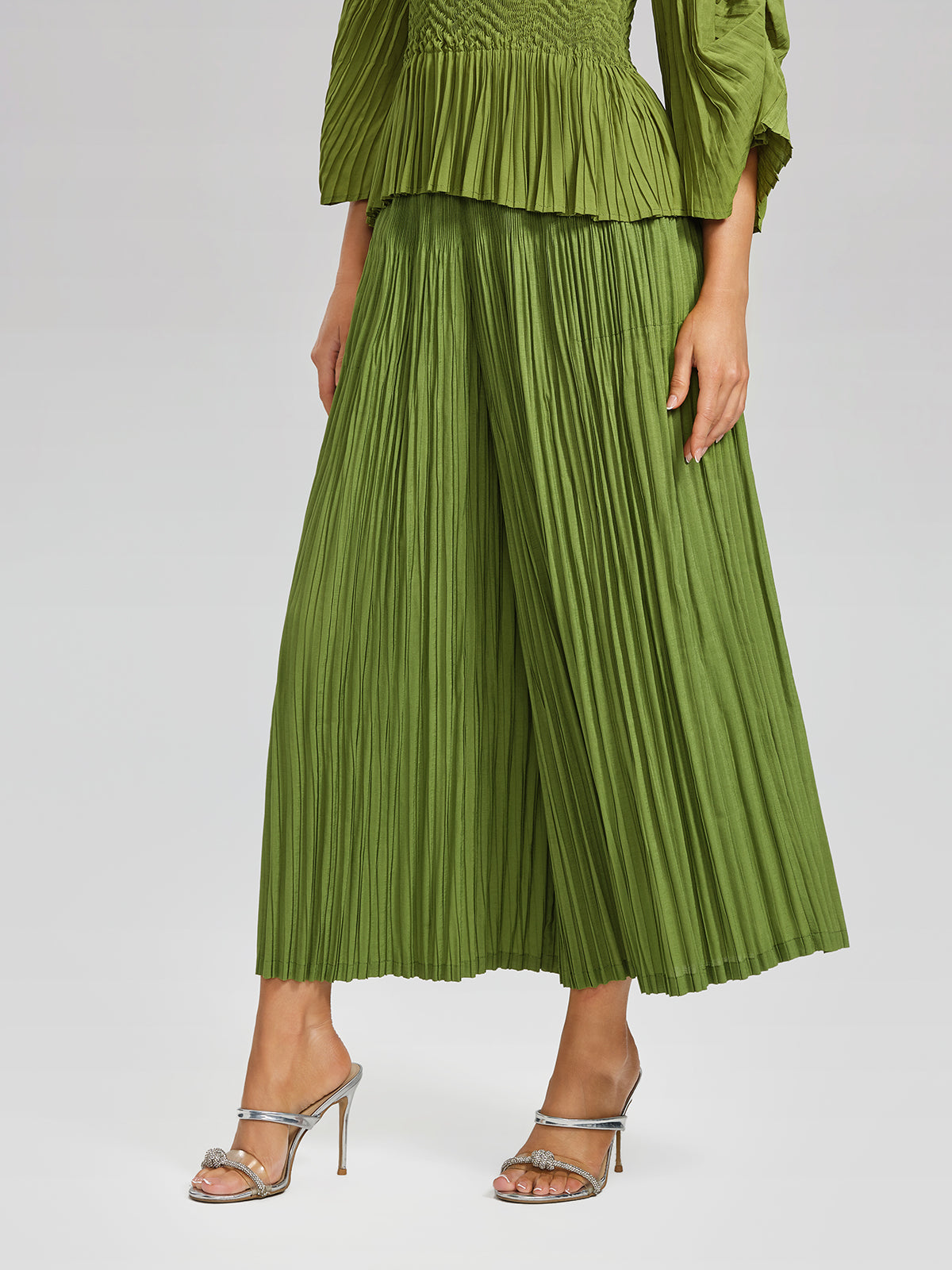 Pleated Fuzzy-Trim Mermaid Stretch Set