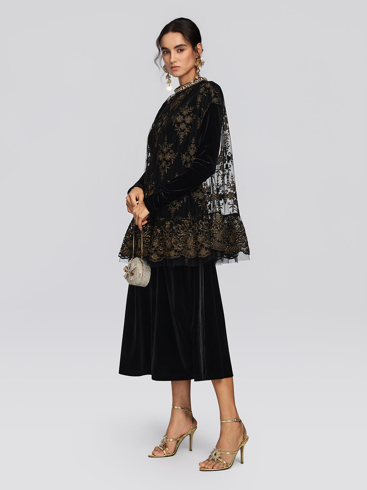 Embroidered Mesh Velvet Beaded Set