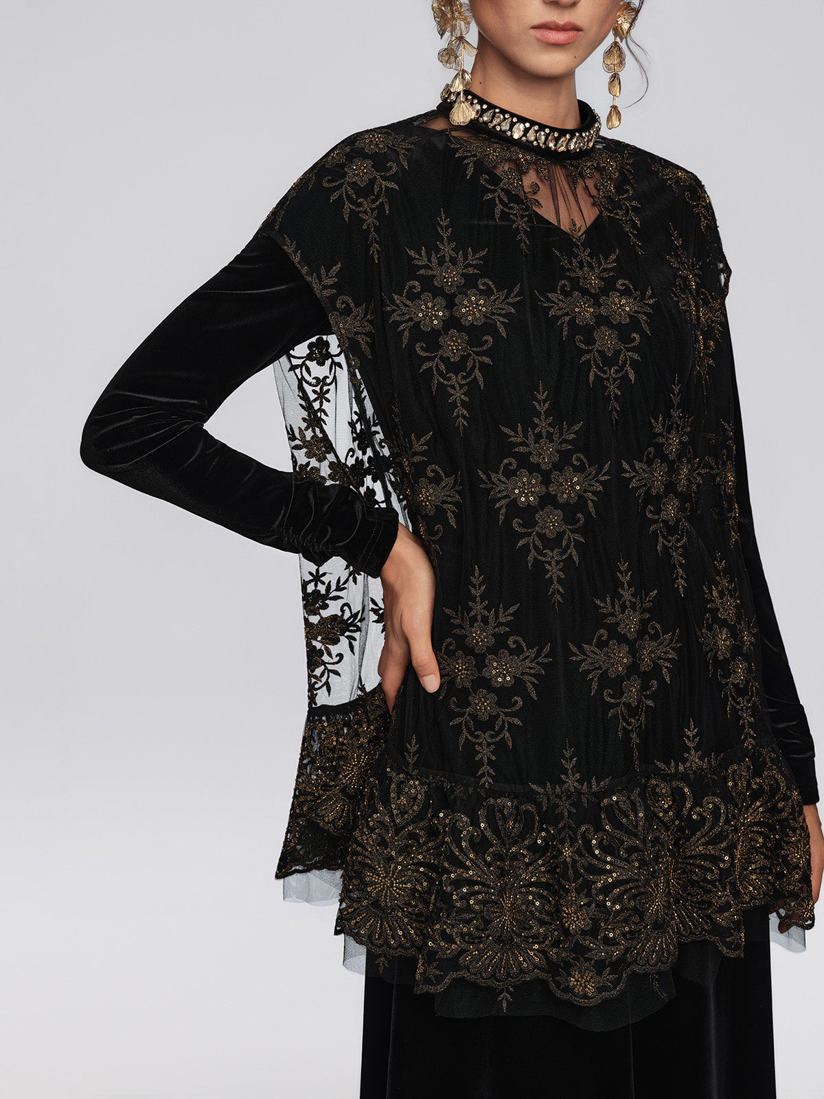 Embroidered Mesh Velvet Beaded Set