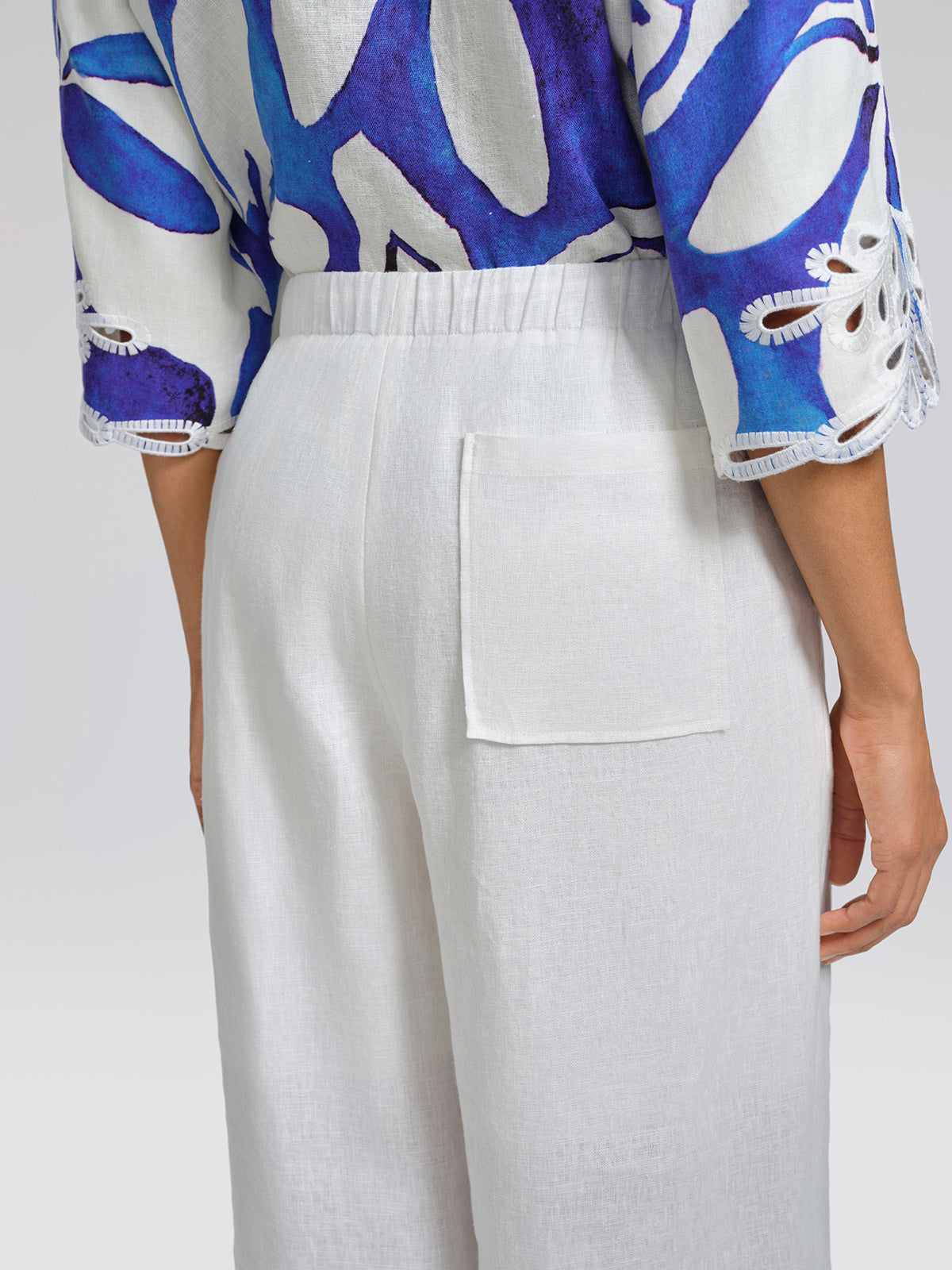 Linen Cutout Embroidered Straight-Leg Pants