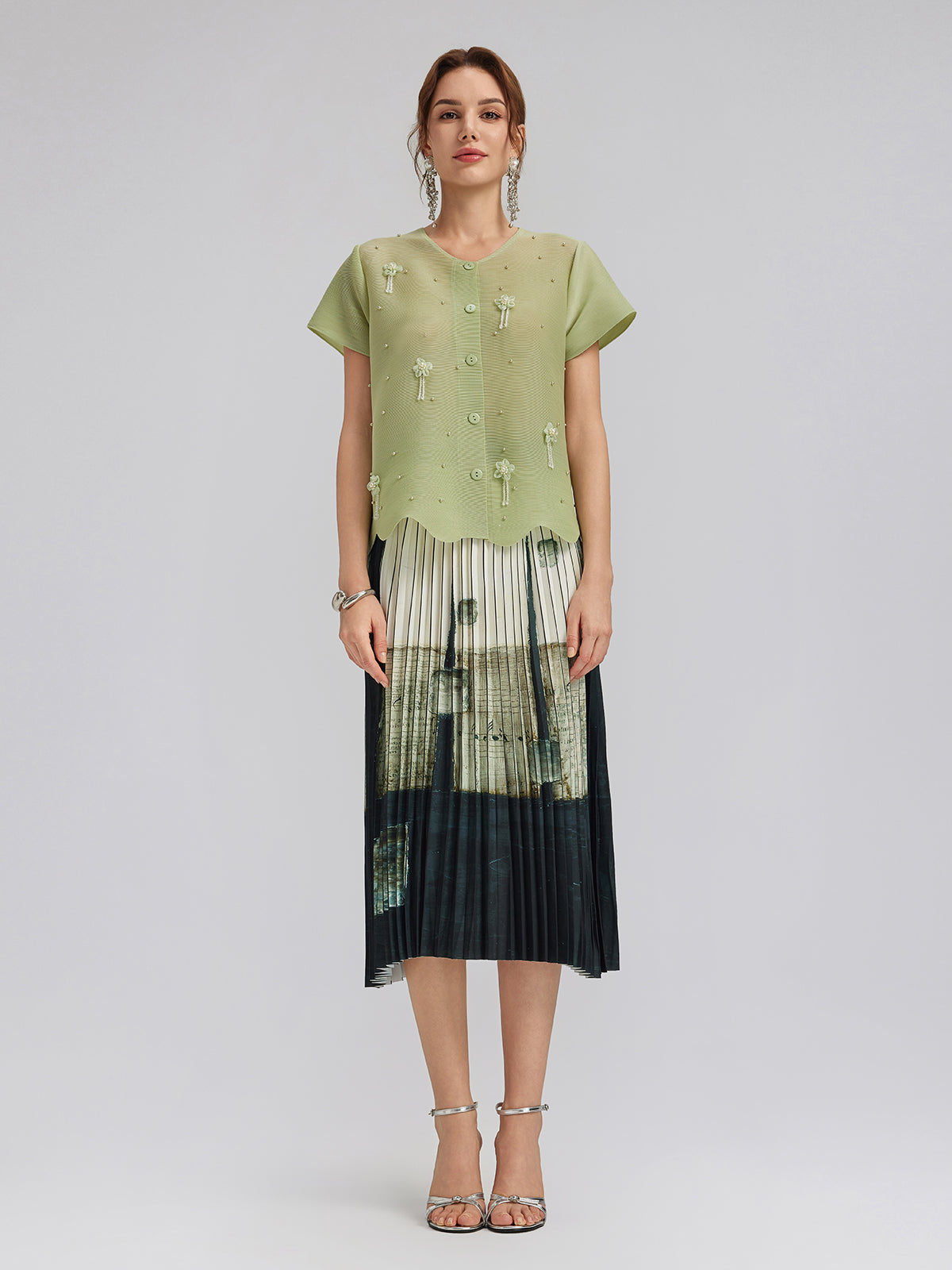 Artfully Pleated Elastic Waist Skirt