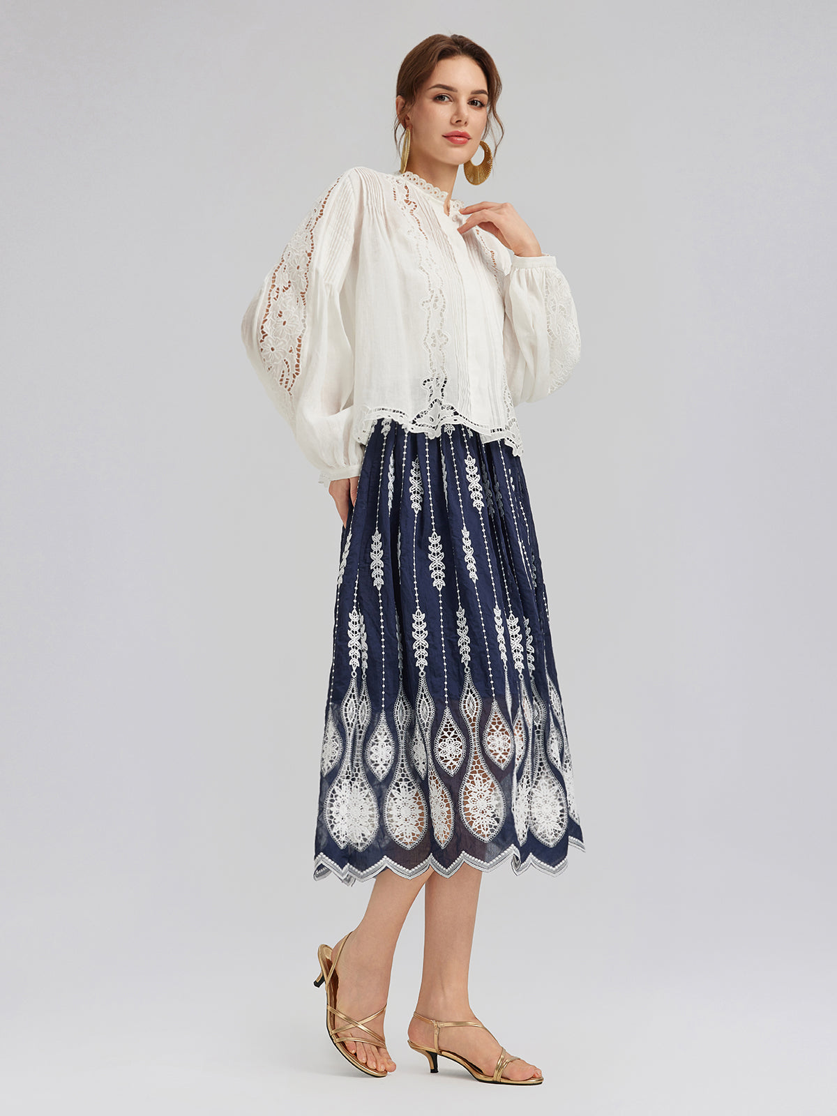 Intricate Wheat-Ear Embroidered Cutout Skirt