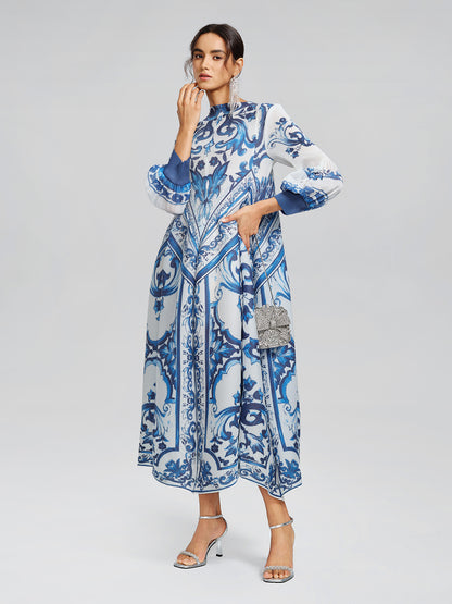 Porcelain-Inspired Pleated Pattern Maxi Dress