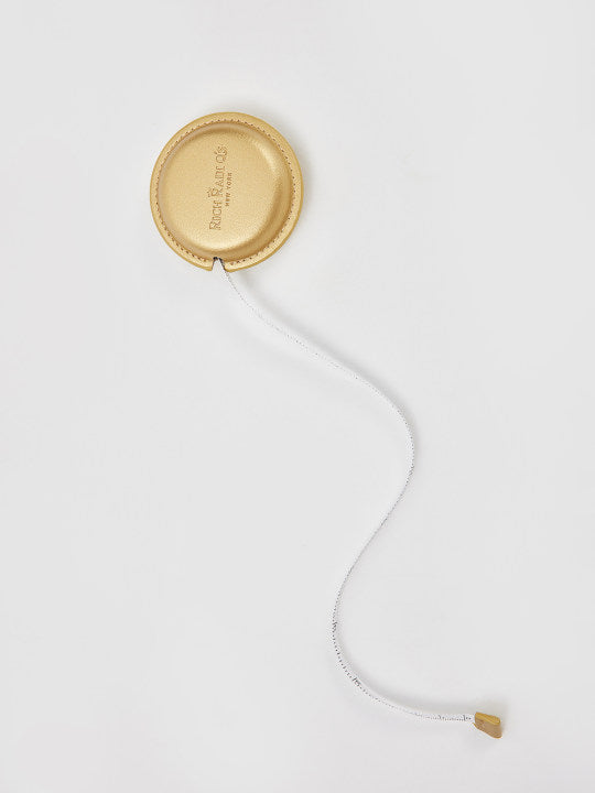 【FREE GIFT】Vintage-Style Gold-Tone Tape Measure