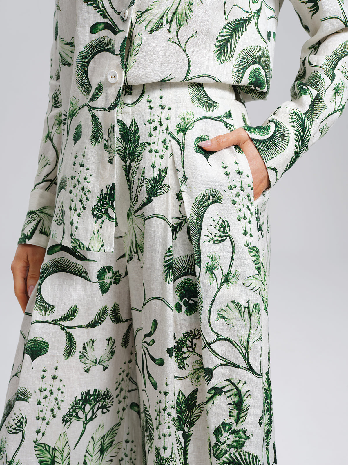 100% Linen Vintage Greenery Print Pants