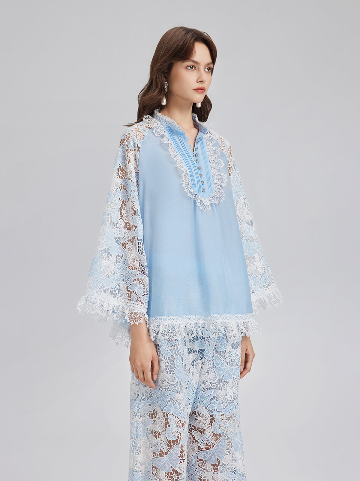 Two-Tone Lace Baroque Butterfly Top