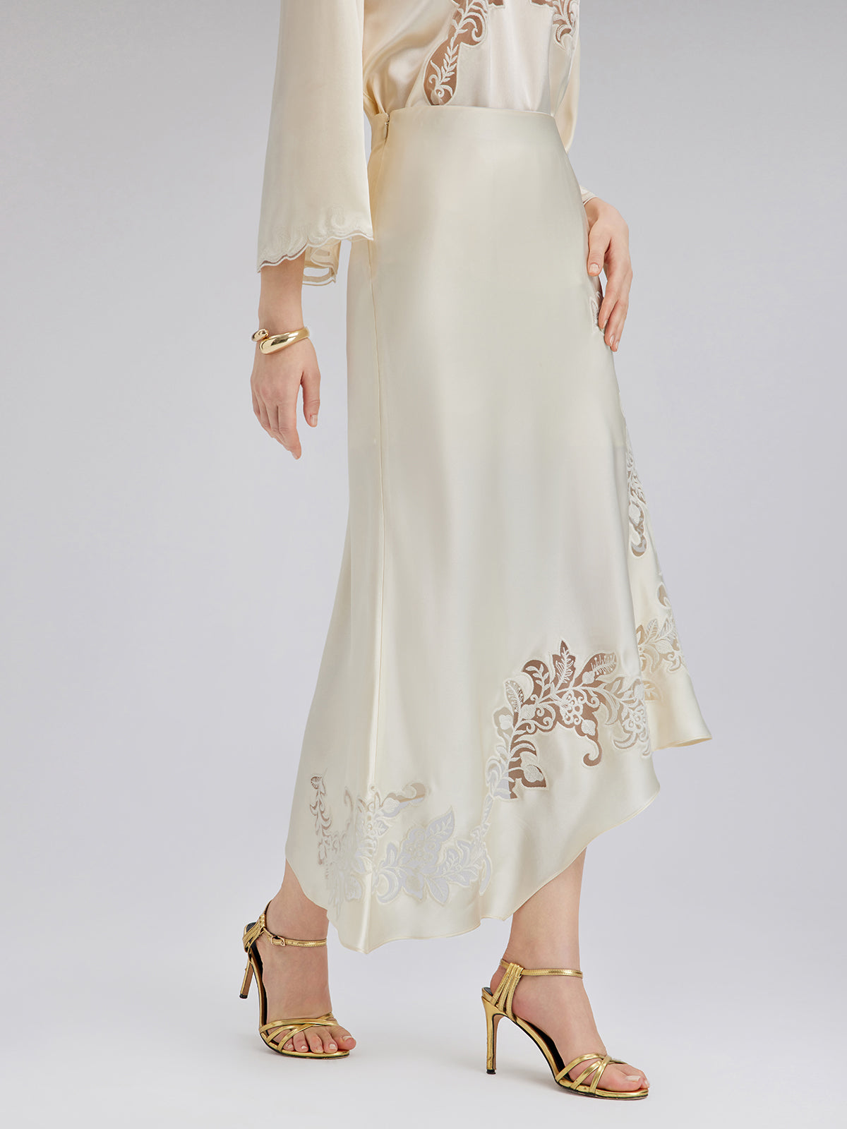 Embroidered Cutout Fitted Midi Skirt
