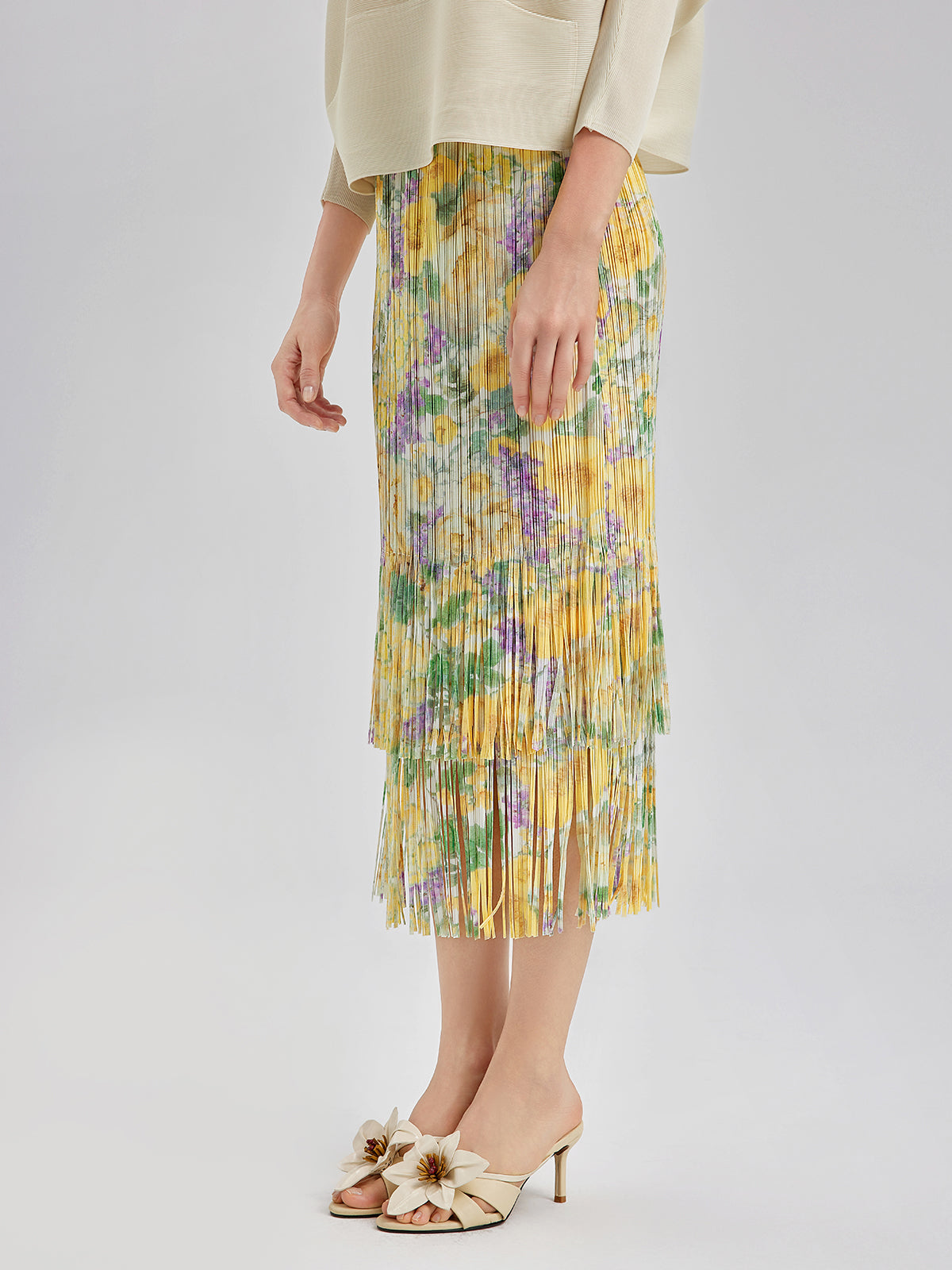Elegant Floral Pleated Fringe Skirt