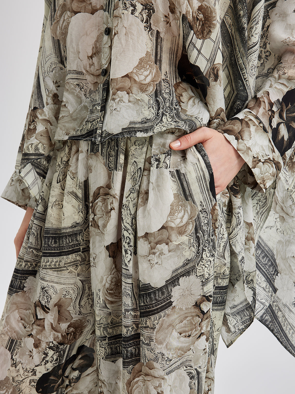Baroque Print Cupro Resort Trousers